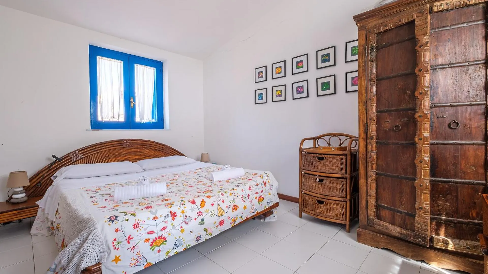 Jera Suite Vista Mare Lipari  Italien